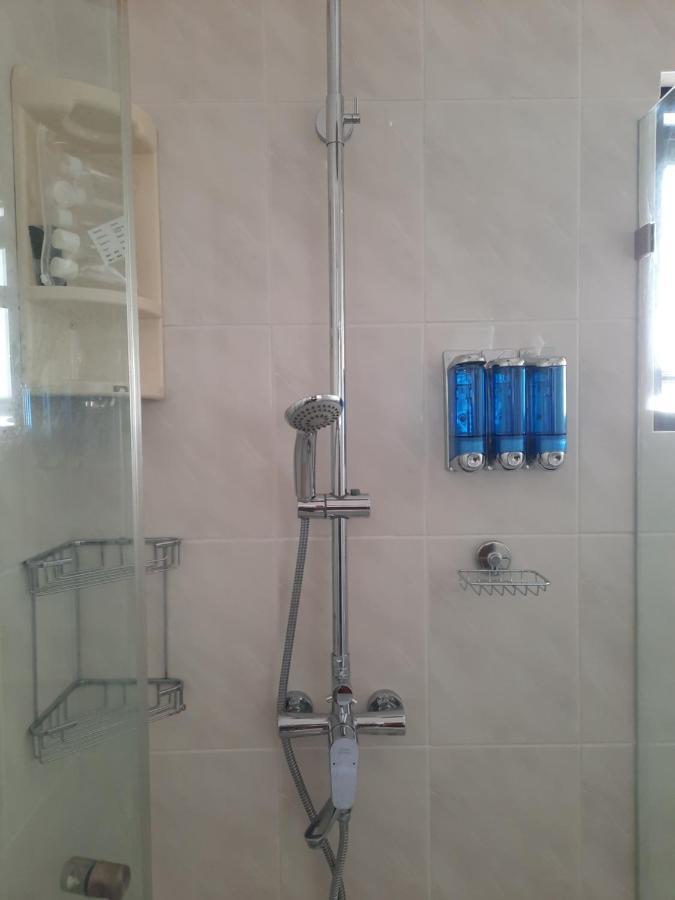 Emma'S Guest House And Self-Catering Au Cap Екстер'єр фото
