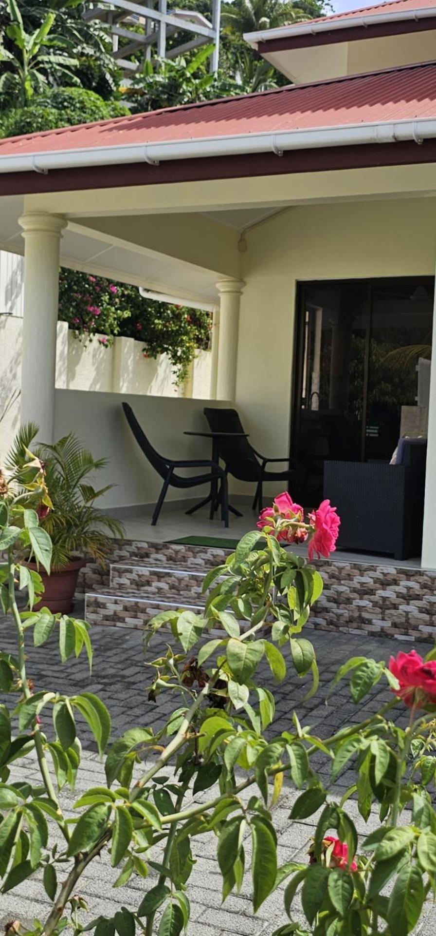 Emma'S Guest House And Self-Catering Au Cap Екстер'єр фото