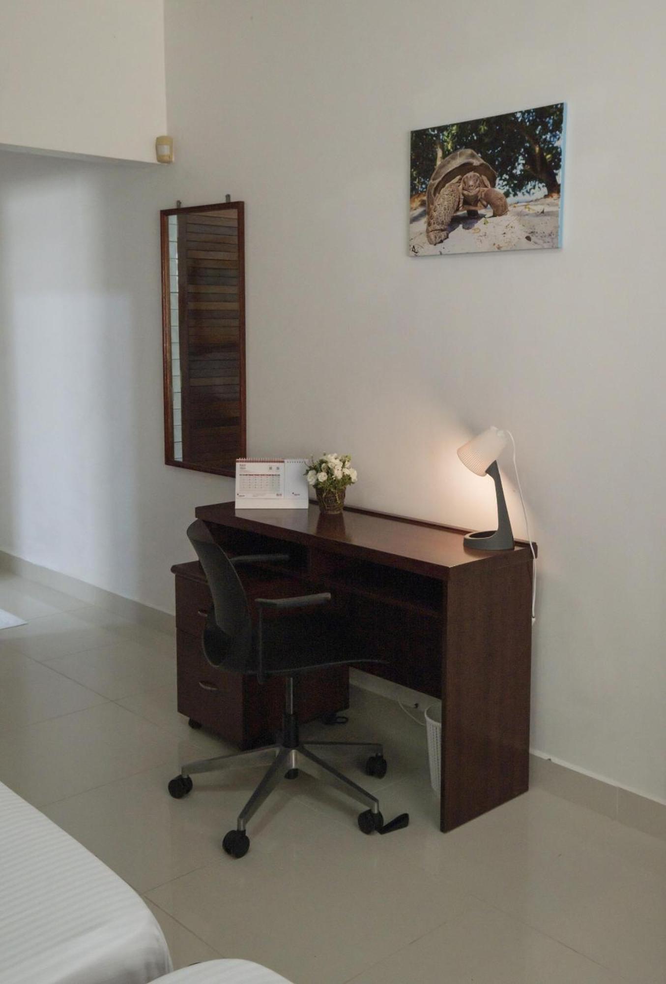 Emma'S Guest House And Self-Catering Au Cap Екстер'єр фото
