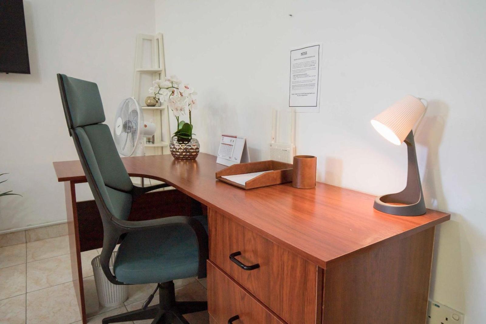 Emma'S Guest House And Self-Catering Au Cap Екстер'єр фото
