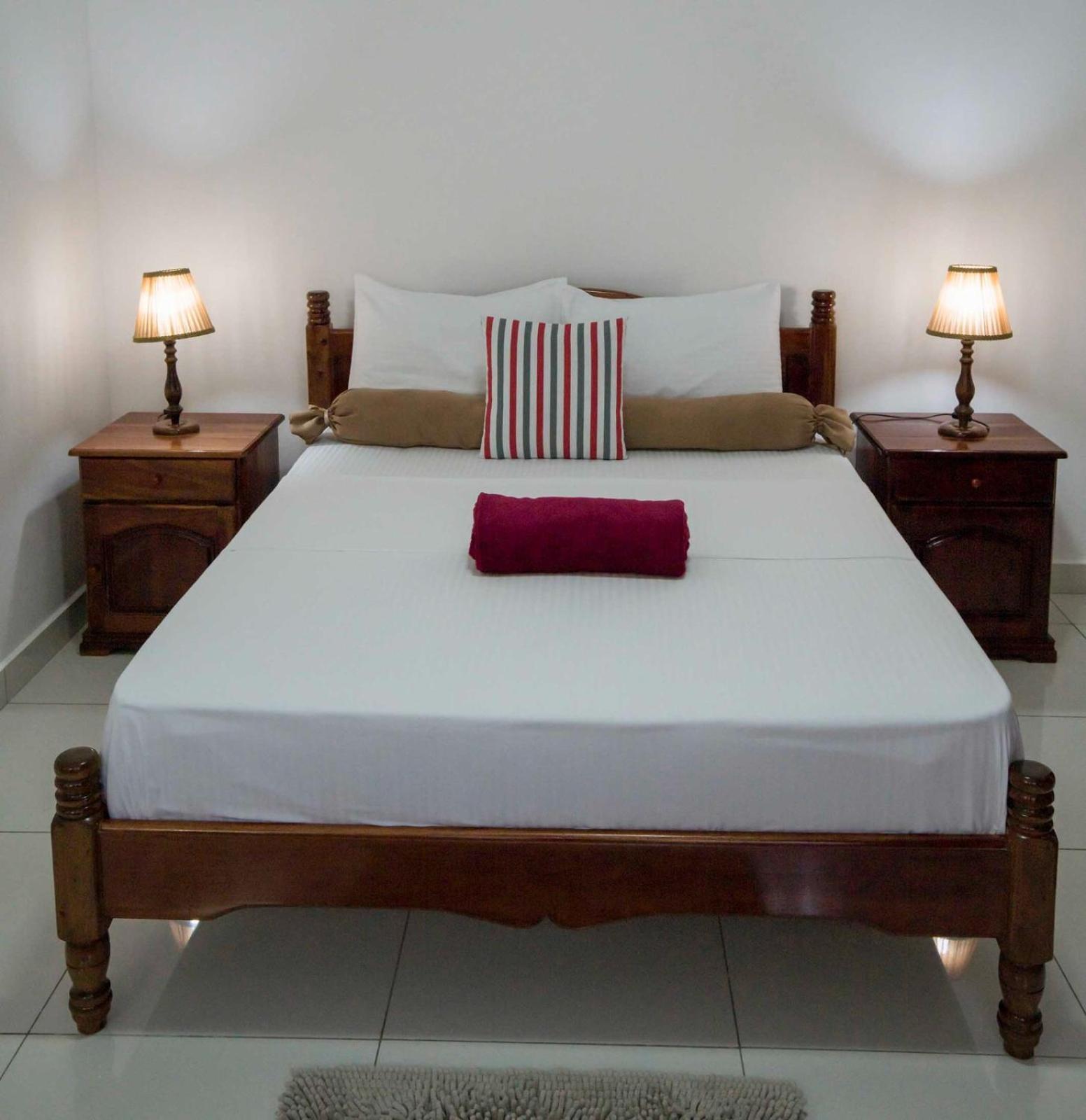 Emma'S Guest House And Self-Catering Au Cap Екстер'єр фото