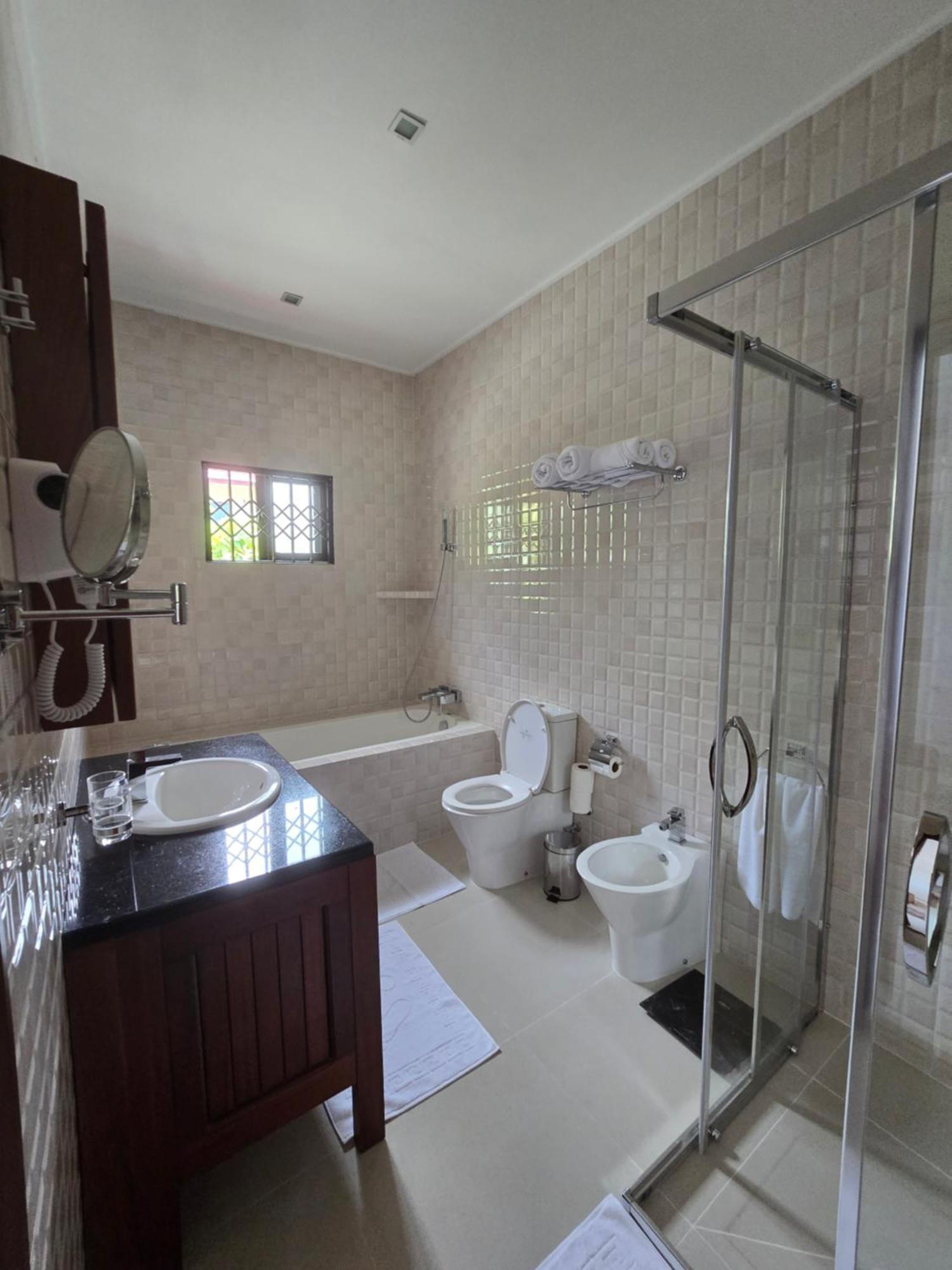 Emma'S Guest House And Self-Catering Au Cap Екстер'єр фото